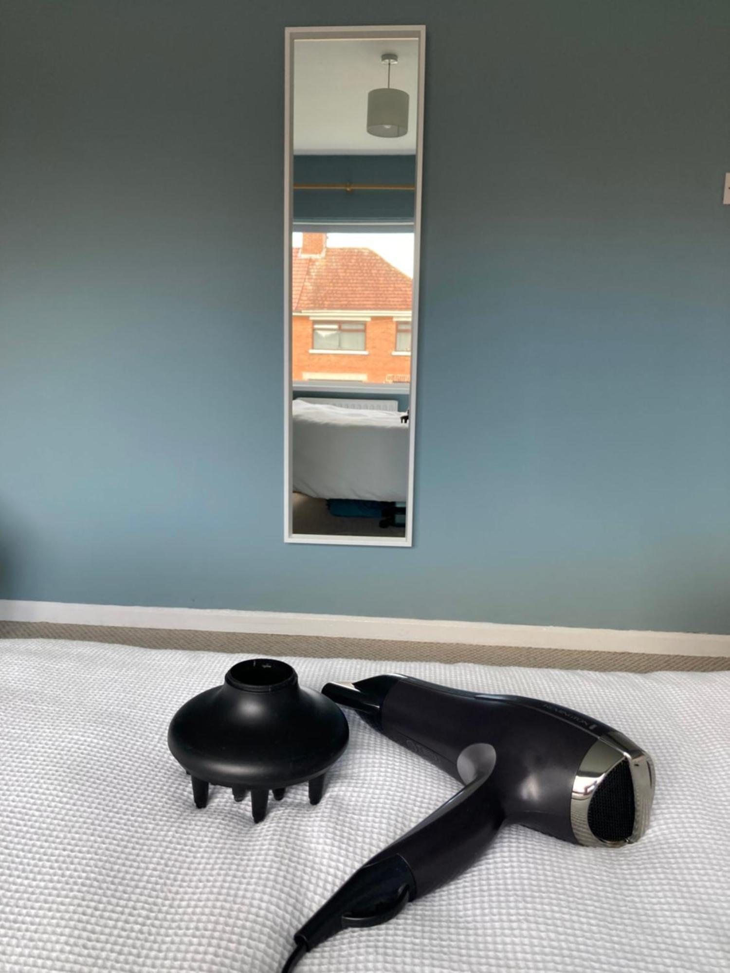 Cosy At Cumberland - Double Room With Shared Bathroom Dundonald (Down) Exterior foto